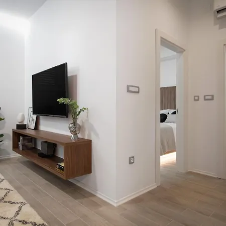 Ivano & Josip, Bacvice Appartement