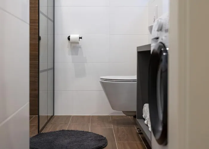 Ivano & Josip, Bacvice Apartment *